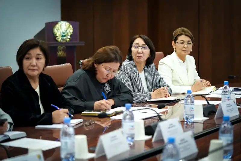 Министр просвещения открывает двери диалога с гражданским обществом для улучшения образования Астане