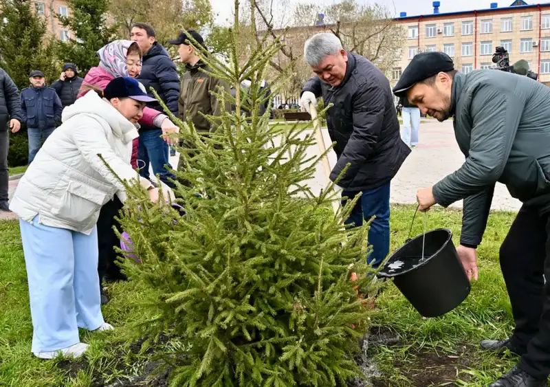 Сегодня в рамках республиканской экологической программы «Таза Қазақстан», инициированной Главой государства, в нашей области прошла масштабная экоакция (9)