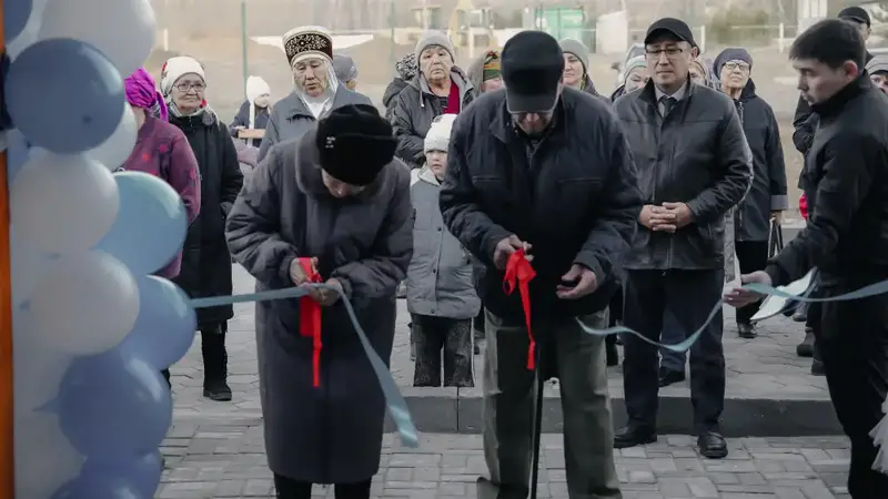 В Бескарагайском районе открылась новая врачебная амбулатория (2)