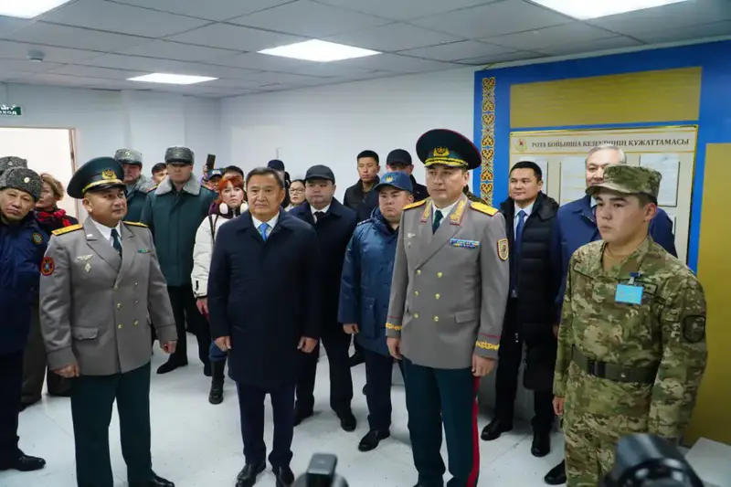 В преддверии Дня Республики в Кокшетау открылась новая казарма (8)