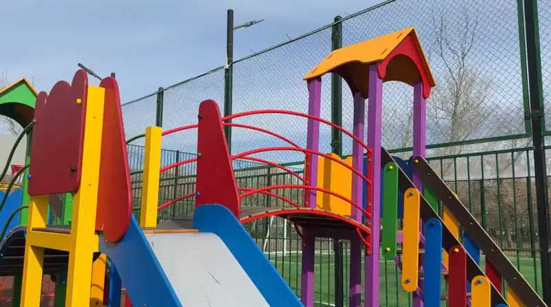 Новые детские и спортивные площадки в Целинограде Астане