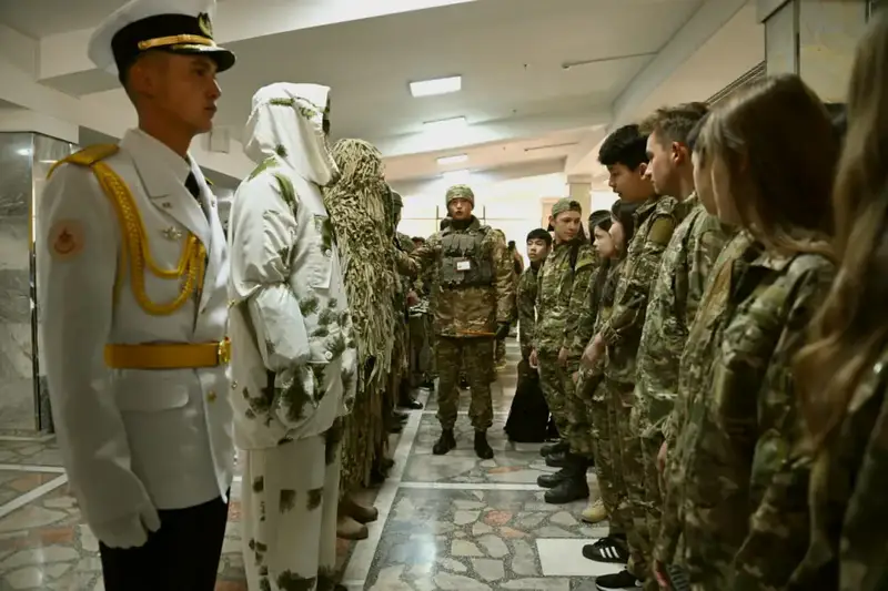 В Астане прошла военно-патриотическая акция «Ел қорғау – нағыз ерлер ісі» (9)