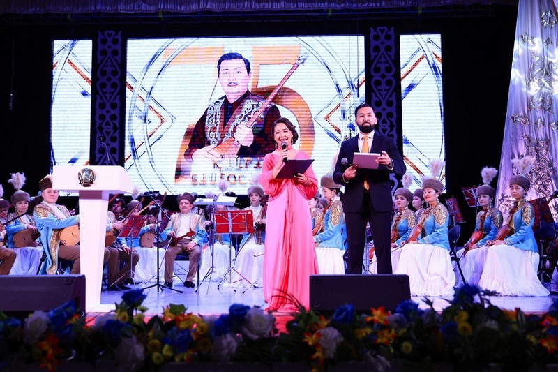 В Караганде прошёл музыкальный вечер в честь 75-летия народного артиста Кайрата Байбосынова