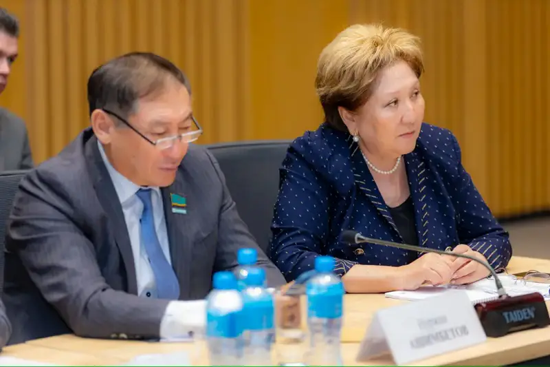 Торговля и гражданский сектор: общие задачи к XII Форуму Казахстана (3)