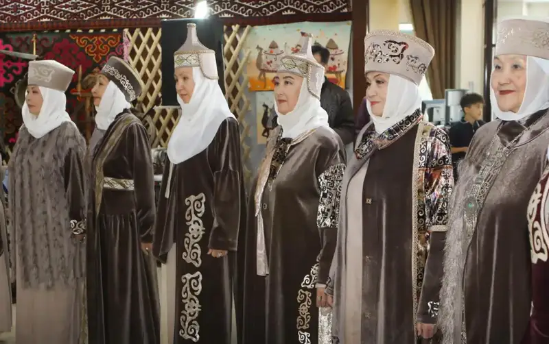 «Под одним шаныраком»: фестиваль дружбы и единства прошел в Астане (4)