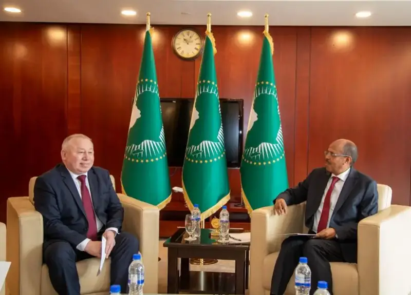 Посол Казахстана вручил верительные грамоты Председателю Комиссии Африканского союза (2)