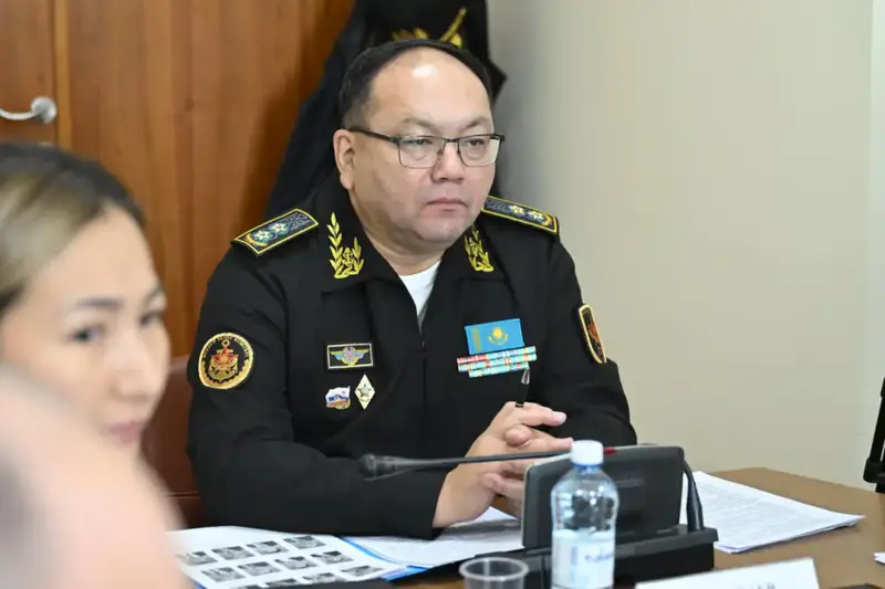 Обсуждение социальных инициатив для военнослужащих в Мажилисе Парламента Астане