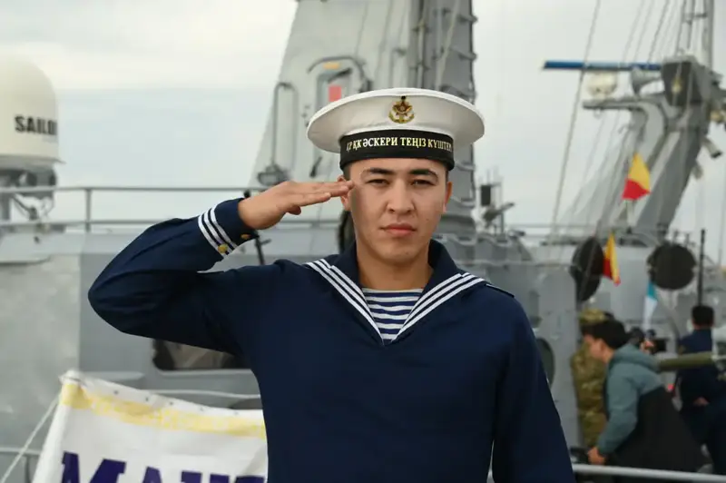 Журналисты из столицы посетили воинские части Актау и Бейнеу Астане