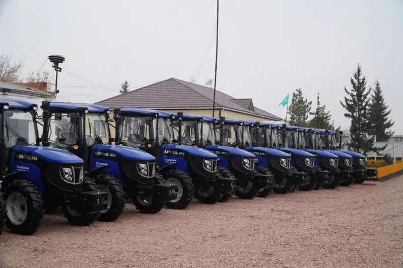 85 единиц новой спецтехники получили лесные хозяйства Акмолинской области накануне Дня Республики (2)