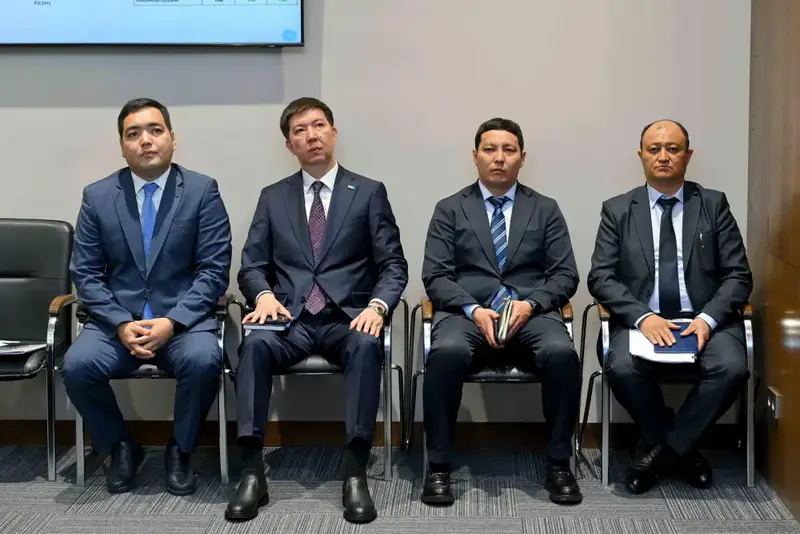 В области Абай рассмотрен вопрос ускорения темпов жилищного строительства (5)