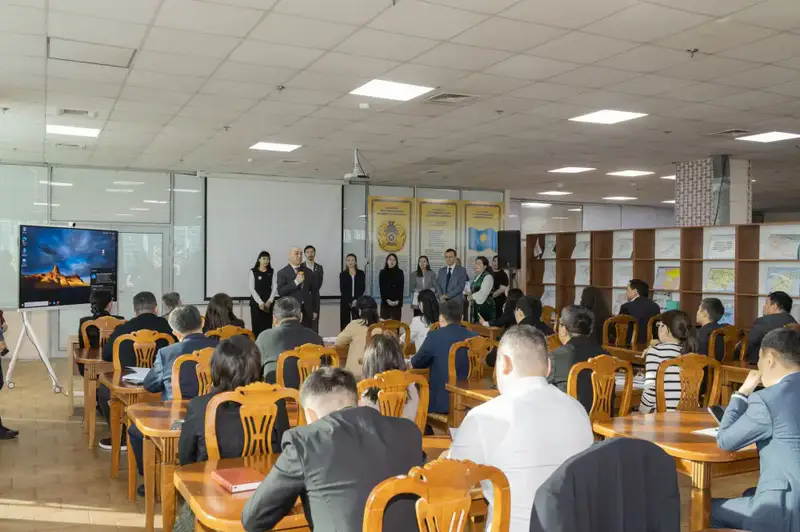 Более 500 сотрудников «Қазақстан темір жолы» участвуют в «Ұлттық диктанте» для повышения языковой культуры Астане