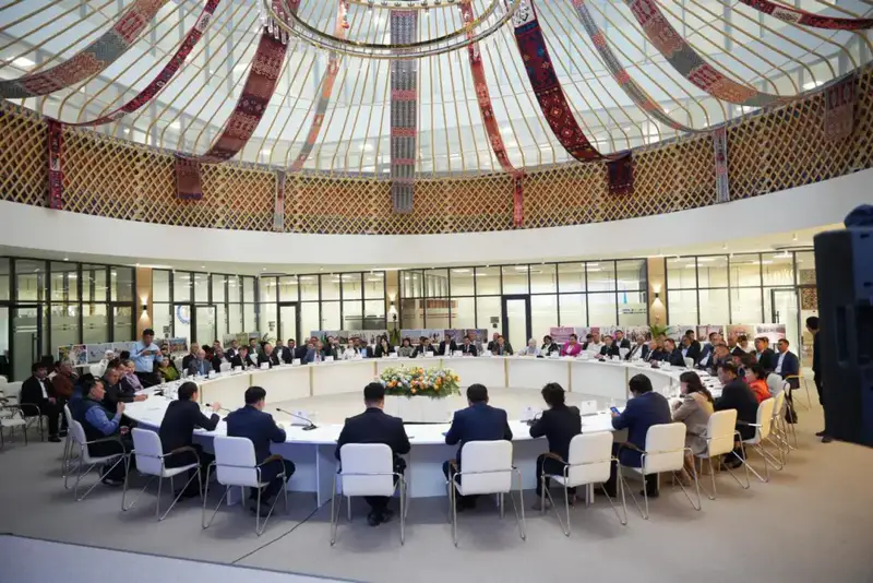 В ТУРКЕСТАНЕ ПРОШЛА ВСТРЕЧА, ПОСВЯЩЕННАЯ УКРЕПЛЕНИЮ ЕДИНСТВА (4)