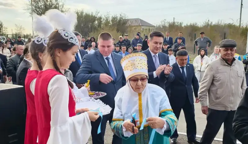 В ВКО вручили ключи от нового дома, построенного по программе «Одноэтажный Восток» (2)