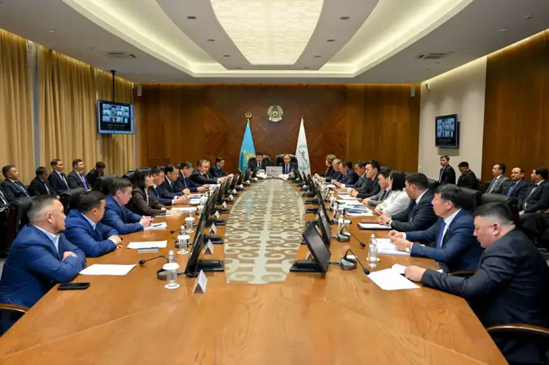 В Семее прошло заседание Комитета Сената, на котором обсуждены направления развития агропромышленного комплекса и сельских территорий Астане