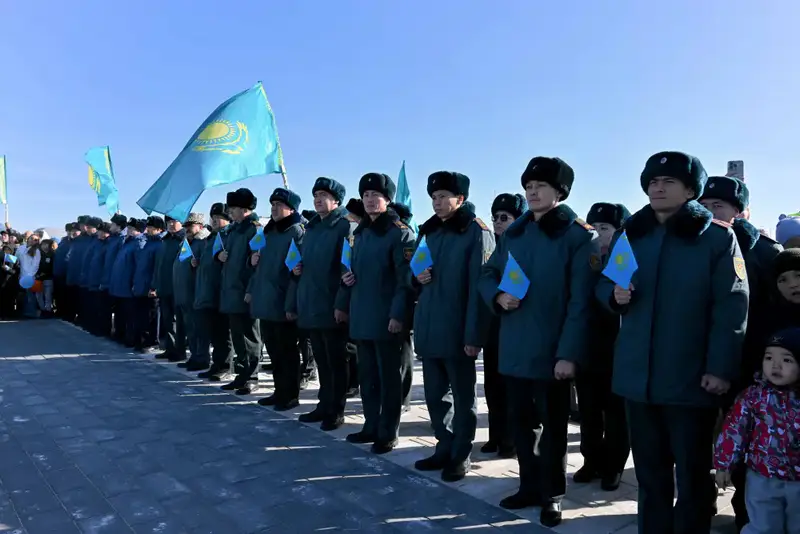 В День Республики в Семее открылся новый парк (5)