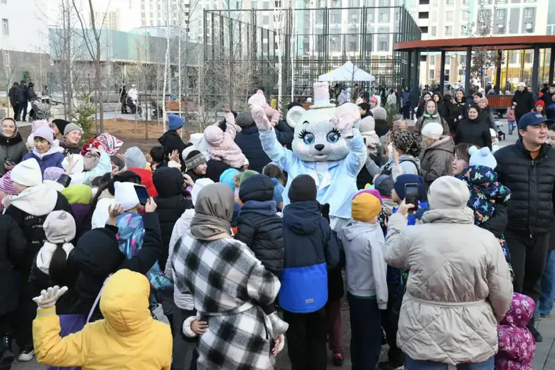 Зеленая зона вместо бизнес-центров: новое общественное пространство открыли в Астане (6)