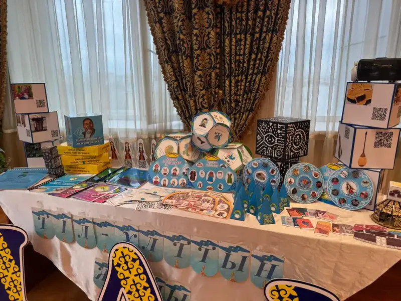 28-29 октября 2025 года в Костанайской области прошел республиканский форум Ассамблеи народа Казахстана «Ұлы даланың ұлтаралық тілі». (4)