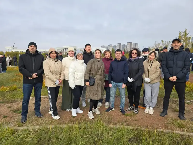 Министерство национальной экономики активно участвует в республиканском субботнике по уборке и озеленению Астане