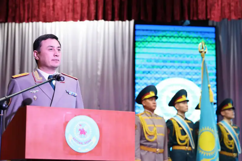 Вручены награды военнослужащим Национальной гвардии (3)