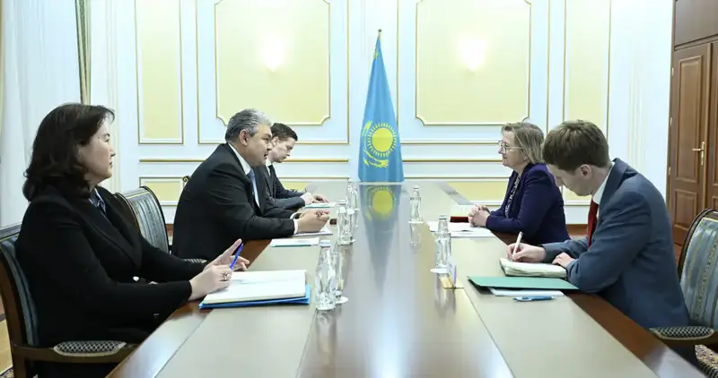 Министр иностранных дел Казахстана принял Посла Великобритании (5)