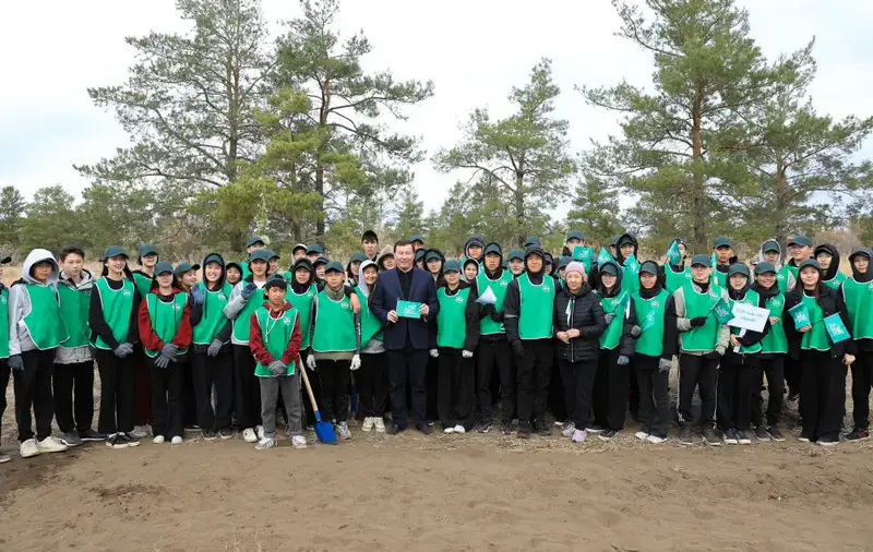 Ақтөбе облысында «Мектеп орманшылығы» жобасы аясында 1350 түп ағаш отырғызылды (5)