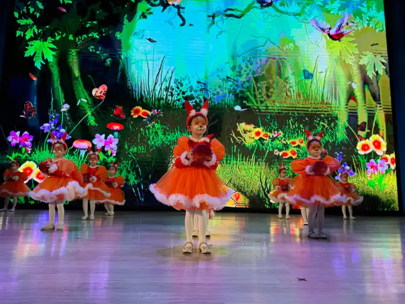 НЕБО, РАДОСТЬ И ЕДИНСТВО: ШЫМКЕНТ ОТМЕТИЛ ПРАЗДНИК В ЯРКИХ КРАСКАХ (8)