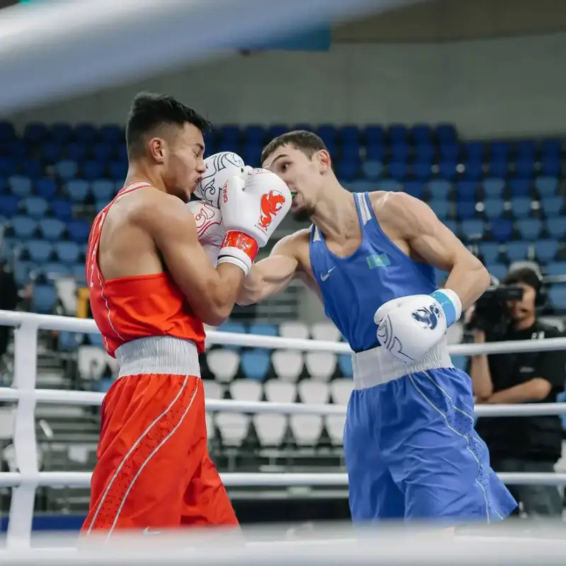 Четвертьфиналы чемпионата Казахстана по боксу: главные итоги дня (5)