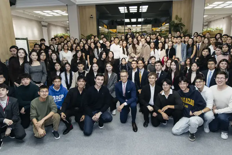 Президент Финляндии прочитал лекцию в Maqsut Narikbayev University (5)