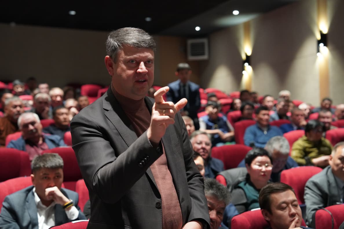 Айдарбек Сапаров: Каждый тенге господдержки должен приносить реальную отдачу (5)