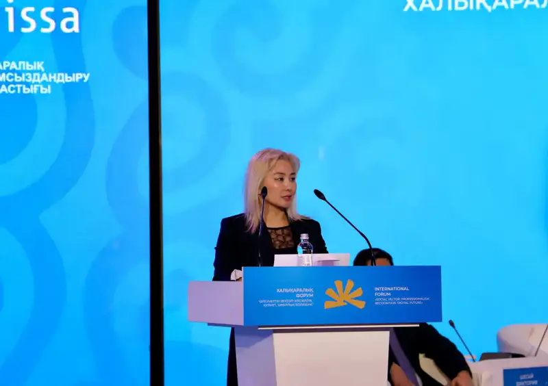 Вопросы цифровизации в социальной сфере обсудили отечественные и международные эксперты в Астане (2)