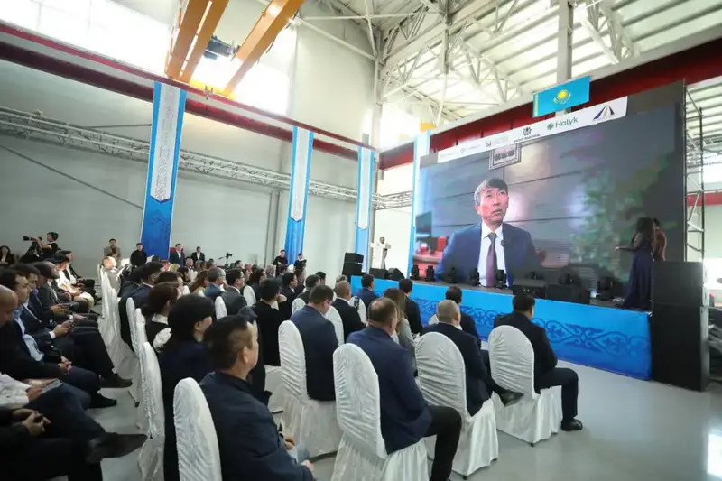 В Жанаозене открыт новый завод для нефтегазовой отрасли (8)