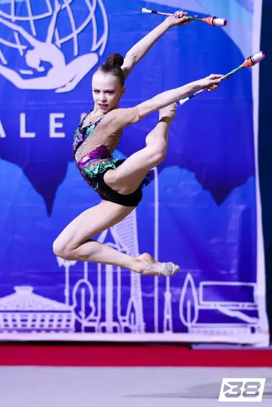 Около 500 спортсменов примут участие в международном турнире по художественной гимнастике в Астане (4)