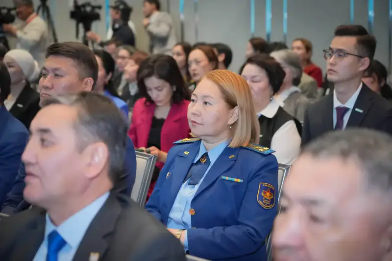 В столице прошла Международная научно-практическая конференция, посвященная Дню Республики (7)