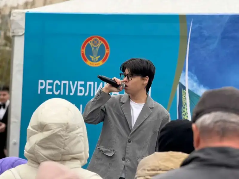 Праздничный концерт ко Дню Республики прошел в столичном сквере «Жагалау» (3)