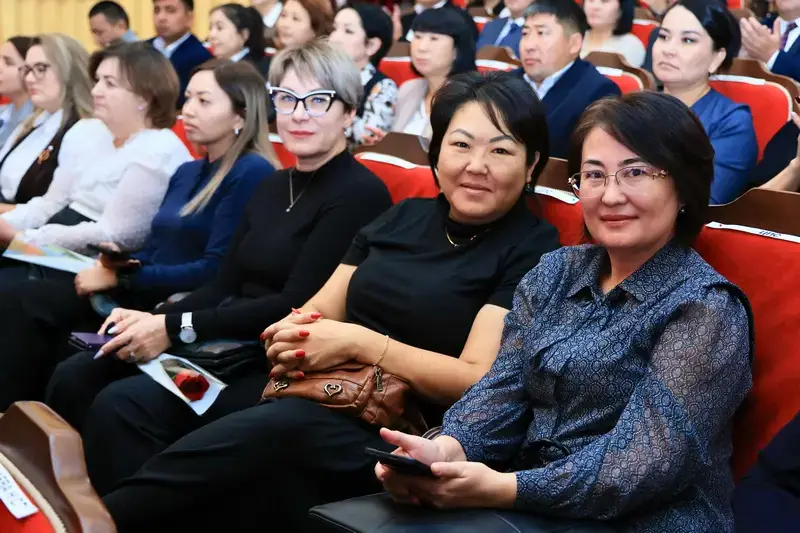 Награды социальным работникам Карагандинской области: признание труда и его влияние на общество Астане