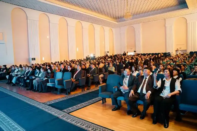 Награждение работников социальной сферы в области Абай Астане