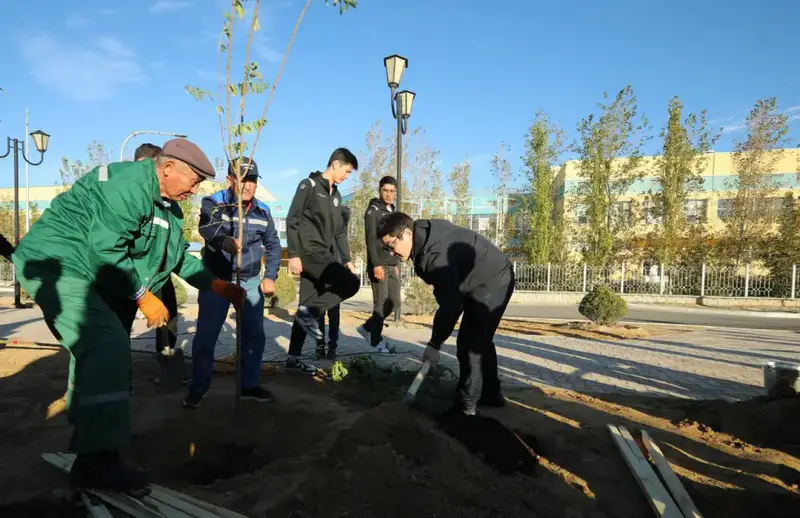 Экологический субботник в Мангистауской области более 10000 участников и 190 тонн мусора Астане