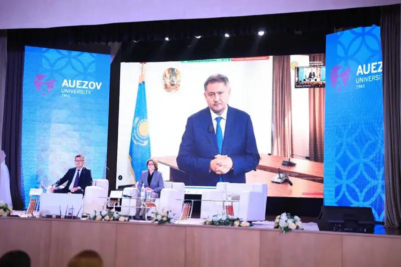 Форсайт-сессия в Шымкенте: эксперты и работодатели обсуждают подготовку молодых специалистов Астане