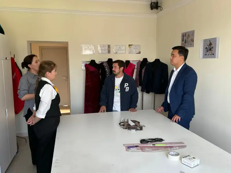 Экология и забота: социальный центр «Бақытты отбасы» Жетысуского района принял участие в экопроекте «Фабрика» (6)