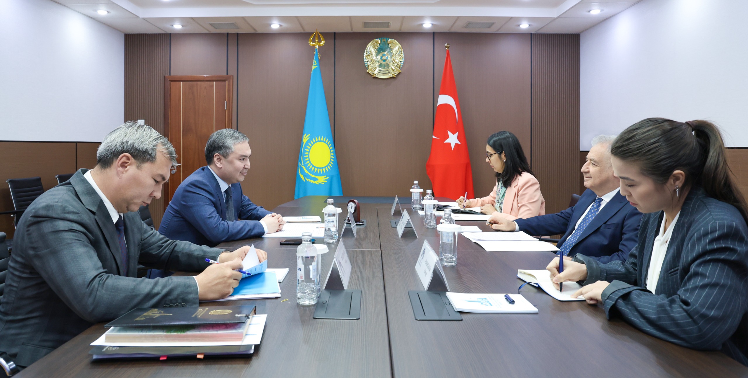 Вектор на кооперацию: Казахстан и Турция усиливают промышленный диалог (2)