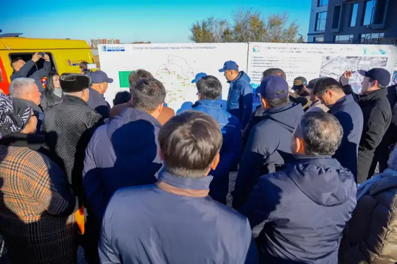 В Астане еще один жилой массив подключен к природному газу (7)