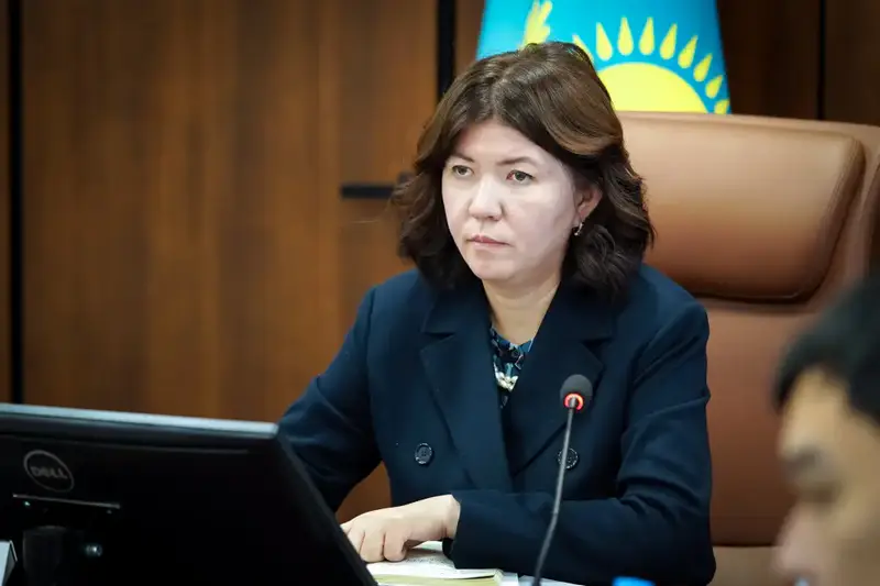 Министр просвещения выразила готовность к открытому диалогу с представителями гражданского общества (2)