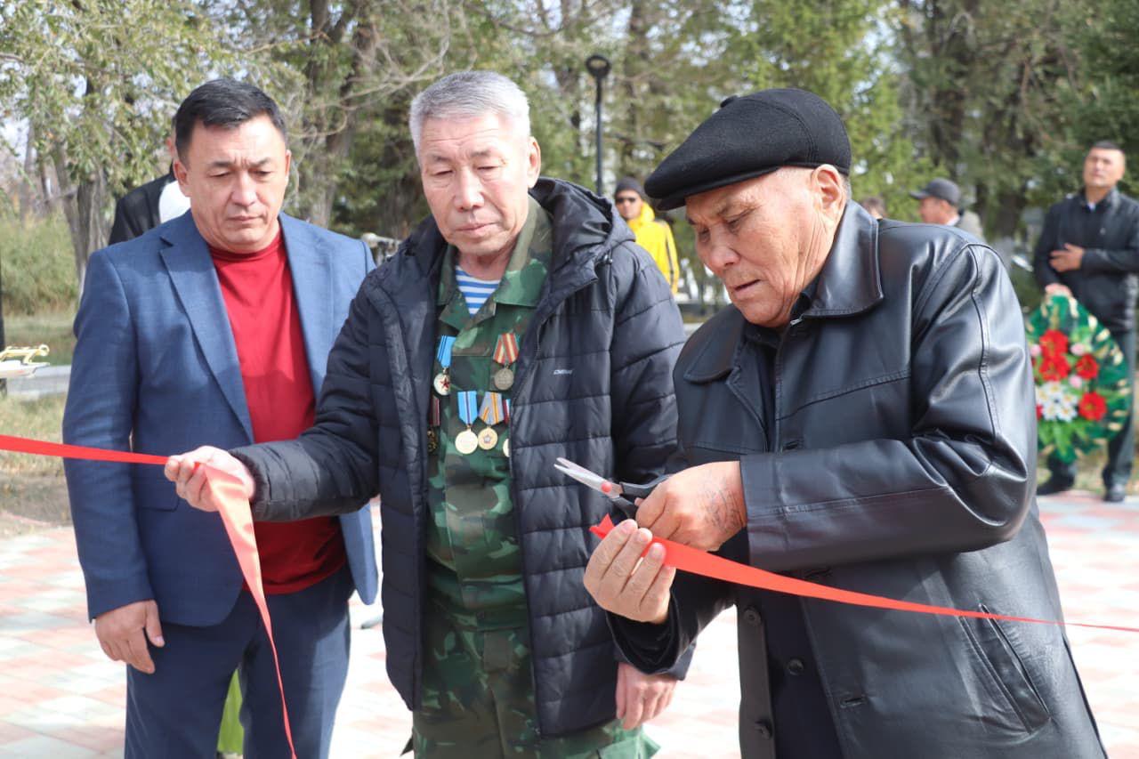 В Кокпектинском районе открыт сквер в честь ветеранов афганской войны (8)