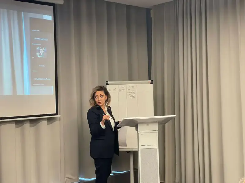 Первый вице-министр торговли и интеграции обсудила с алматинским бизнесом актуальные вопросы в сфере торговли. (5)