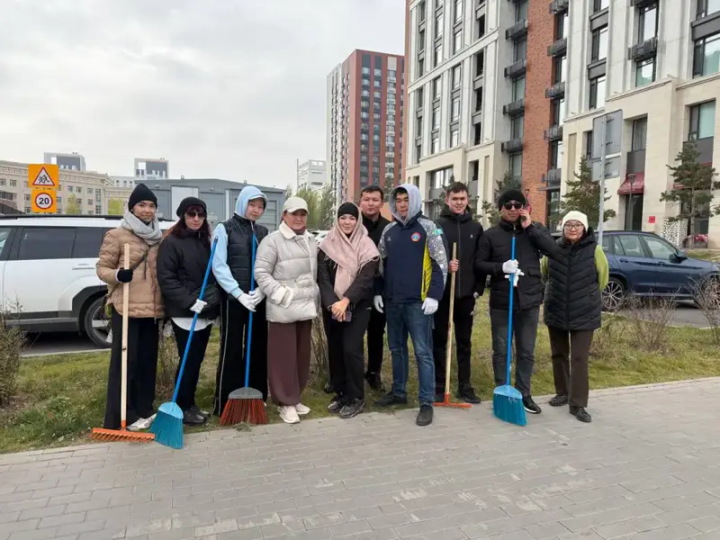 Сотрудники Министерства промышленности и строительства активно участвуют в субботнике в рамках акции «Таза Қазақстан» (6)