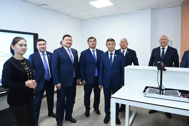 Нурлыбек Налибаев презентовал новые объекты Абайской области делегации из региона Астане