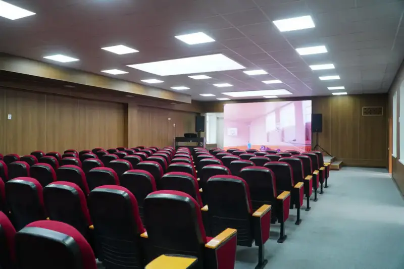 В Акмолинской области построена новая школа взамен аварийной (8)