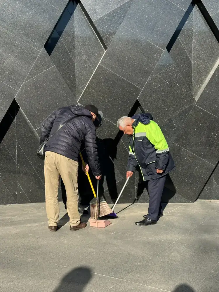 «Таза Қазақстан»: сотрудники столичного музея провели экологическую акцию (4)