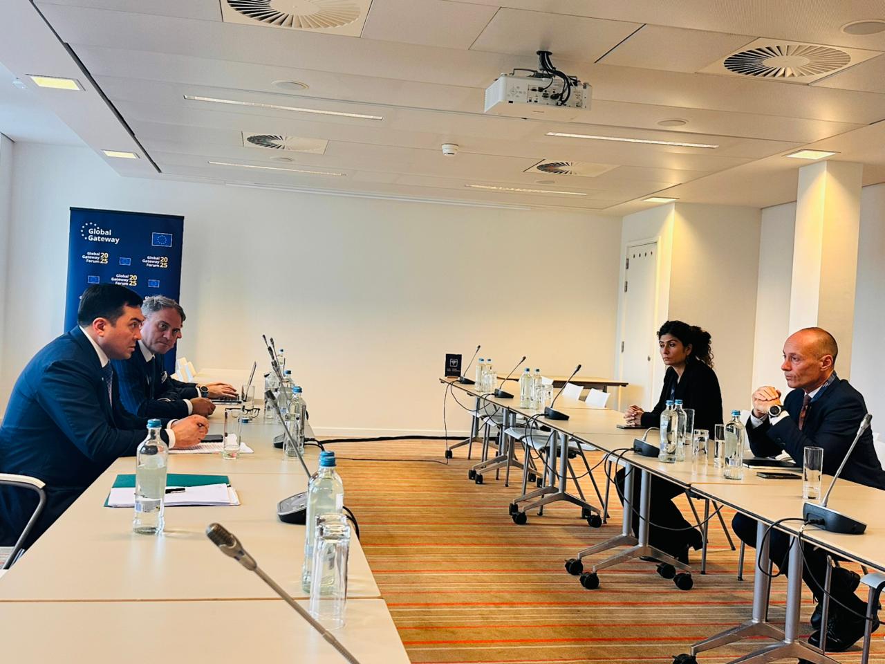 Казахстан – ключевой энергетический партнер для ЕС: в Брюсселе подписаны новые соглашения в сфере «зеленой» энергетики (2)