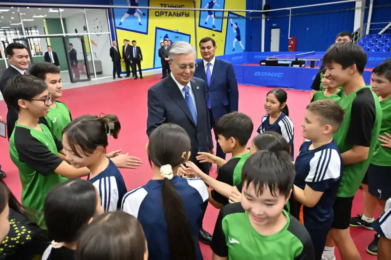 Касым-Жомарт Токаев посетил Центр настольного тенниса (2)